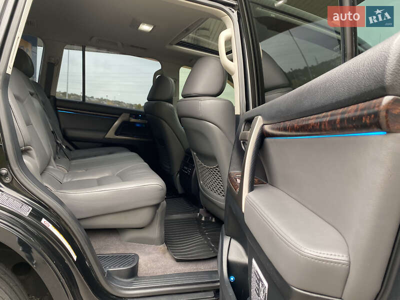 Внедорожник / Кроссовер Toyota Land Cruiser 2008 в Смеле