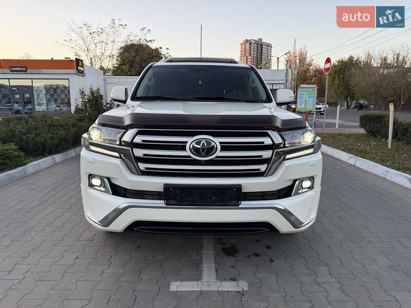 Внедорожник / Кроссовер Toyota Land Cruiser 2018 в Одессе фото 7 Внедорожник / Кроссовер Toyota Land Cruiser 2018 в Одессе