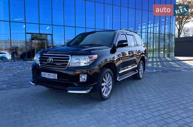 Toyota Land Cruiser 2011