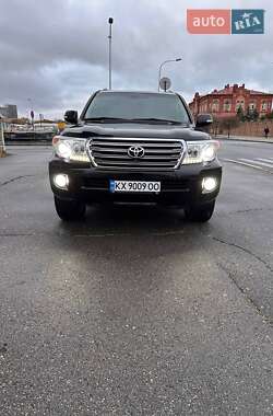 Позашляховик / Кросовер Toyota Land Cruiser 2012 в Харкові