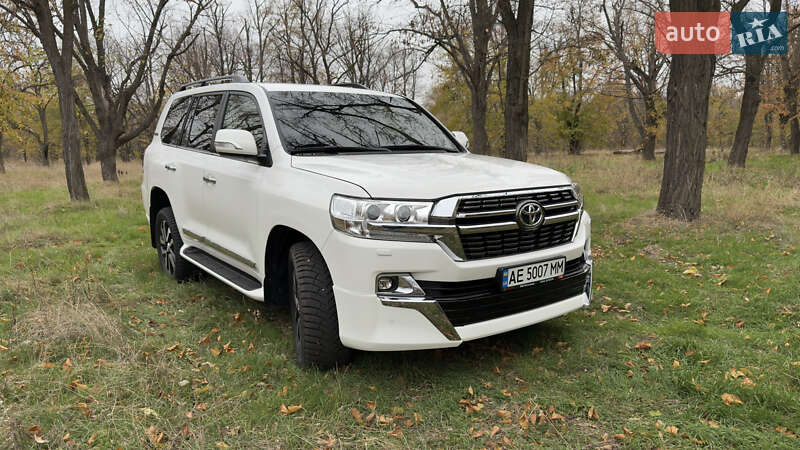 Внедорожник / Кроссовер Toyota Land Cruiser 2019 в Днепре