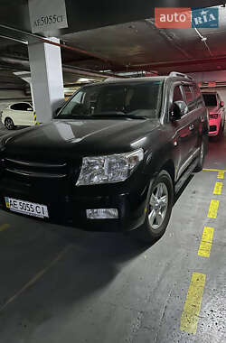 Toyota Land Cruiser 2011