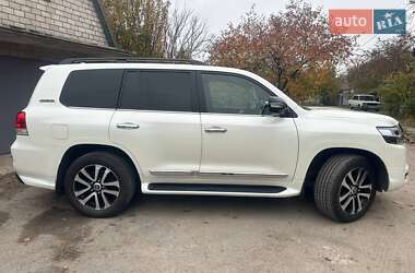 Позашляховик / Кросовер Toyota Land Cruiser 2018 в Кам'янському