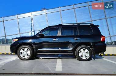 Позашляховик / Кросовер Toyota Land Cruiser 2013 в Києві