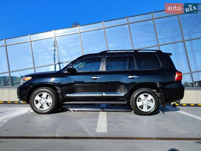 Внедорожник / Кроссовер Toyota Land Cruiser 2013 в Киеве