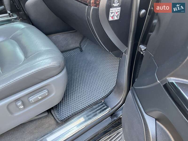 Позашляховик / Кросовер Toyota Land Cruiser 2008 в Києві