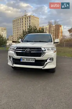 Toyota Land Cruiser 2010