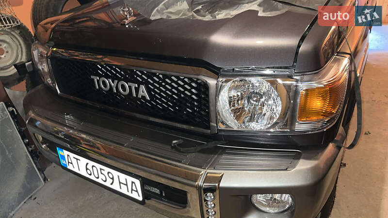 Toyota Land Cruiser 2021