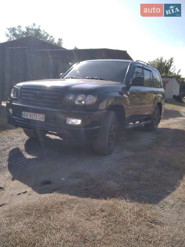 Внедорожник / Кроссовер Toyota Land Cruiser 1999 в Харькове