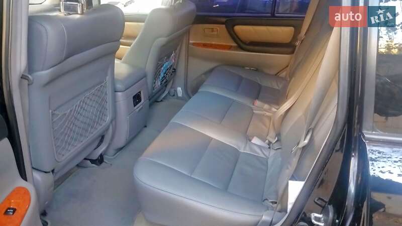 Позашляховик / Кросовер Toyota Land Cruiser 2003 в Києві