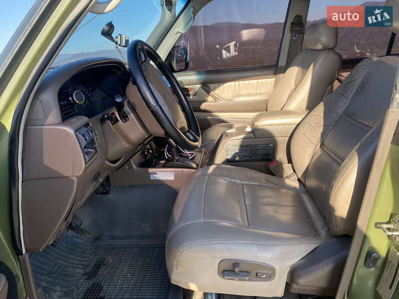 Внедорожник / Кроссовер Toyota Land Cruiser 1996 в Сваляве фото 5 Внедорожник / Кроссовер Toyota Land Cruiser 1996 в Сваляве