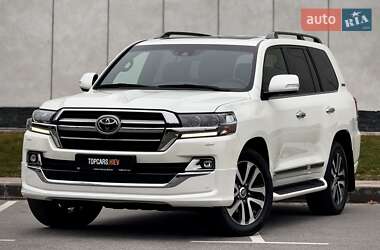 Внедорожник / Кроссовер Toyota Land Cruiser 2019 в Киеве