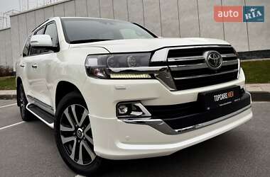 Внедорожник / Кроссовер Toyota Land Cruiser 2019 в Киеве