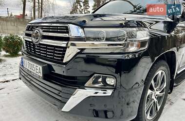 Позашляховик / Кросовер Toyota Land Cruiser 2020 в Києві