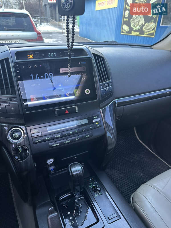 Внедорожник / Кроссовер Toyota Land Cruiser 2008 в Полтаве фото 31 Внедорожник / Кроссовер Toyota Land Cruiser 2008 в Полтаве