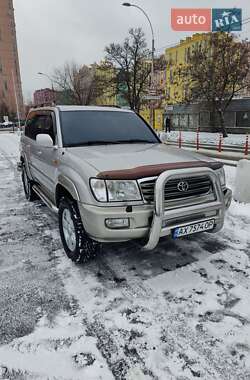 Позашляховик / Кросовер Toyota Land Cruiser 2002 в Києві