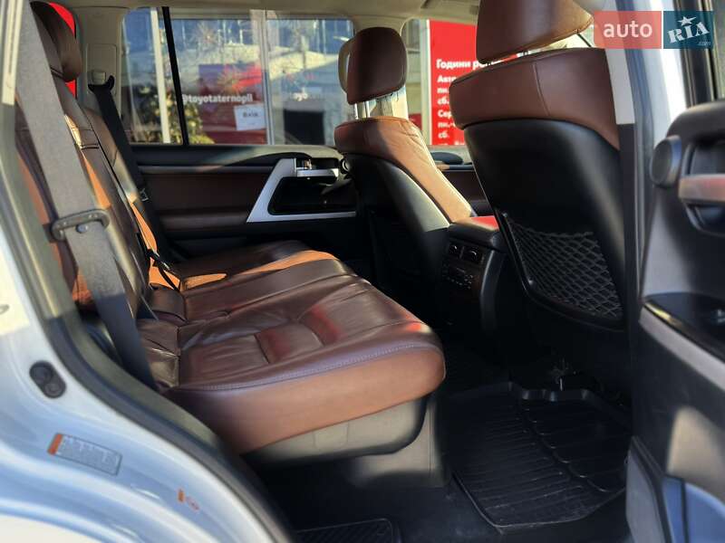 Позашляховик / Кросовер Toyota Land Cruiser 2019 в Тернополі