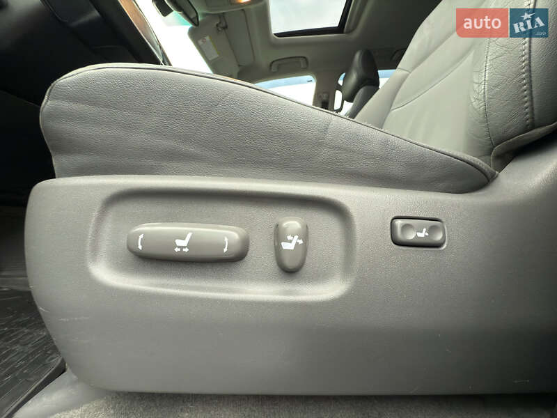 Внедорожник / Кроссовер Toyota Land Cruiser 2008 в Черновцах