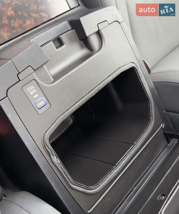 Внедорожник / Кроссовер Toyota Land Cruiser 2008 в Черновцах