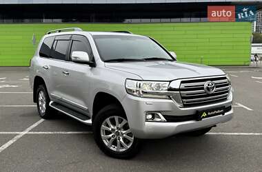 Toyota Land Cruiser 2019