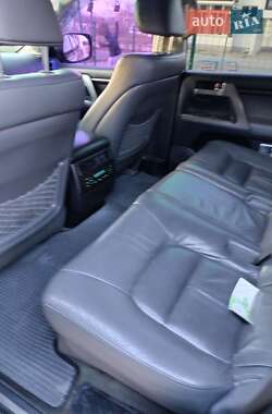 Внедорожник / Кроссовер Toyota Land Cruiser 2008 в 