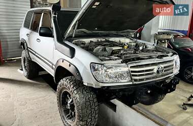 Внедорожник / Кроссовер Toyota Land Cruiser 2005 в Тячеве