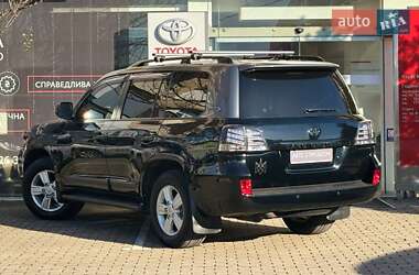 Внедорожник / Кроссовер Toyota Land Cruiser 2013 в 