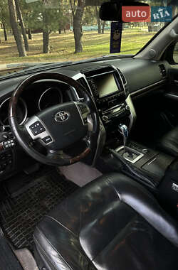 Позашляховик / Кросовер Toyota Land Cruiser 2012 в Кременчуці