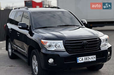 Toyota Land Cruiser 2013