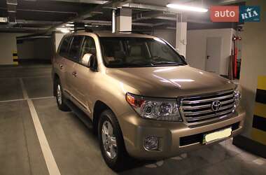 Toyota Land Cruiser 2012 Toyota Land Cruiser 2012