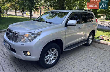 Позашляховик / Кросовер Toyota Land Cruiser 2010 в Києві