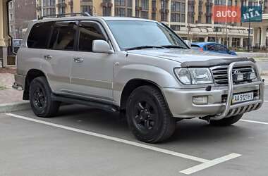 Внедорожник / Кроссовер Toyota Land Cruiser 2003 в Киеве