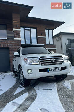 Toyota Land Cruiser 2010