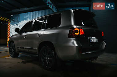 Внедорожник / Кроссовер Toyota Land Cruiser 2013 в Самборе