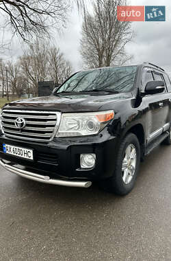 Toyota Land Cruiser 2012