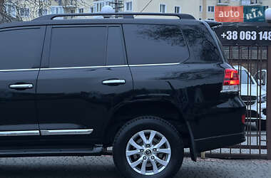 Внедорожник / Кроссовер Toyota Land Cruiser 2019 в 