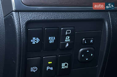 Внедорожник / Кроссовер Toyota Land Cruiser 2019 в 