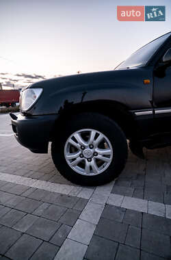 Внедорожник / Кроссовер Toyota Land Cruiser 2004 в Львове