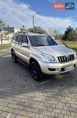 Позашляховик / Кросовер Toyota Land Cruiser 2006 в Ізмаїлі