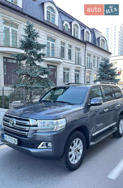 Внедорожник / Кроссовер Toyota Land Cruiser 2019 в Киеве