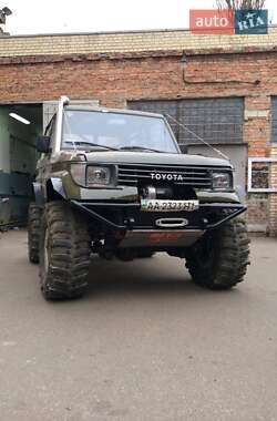 Внедорожник / Кроссовер Toyota Land Cruiser 1995 в 