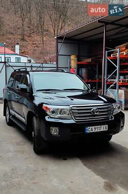 Позашляховик / Кросовер Toyota Land Cruiser 2013 в Каневі