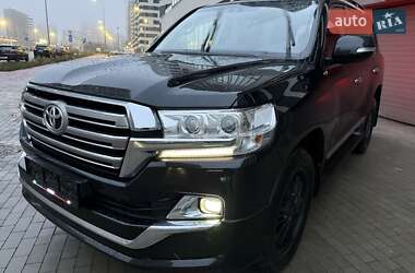 Позашляховик / Кросовер Toyota Land Cruiser 2019 в Києві