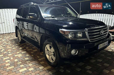 Внедорожник / Кроссовер Toyota Land Cruiser 2012 в Первомайске