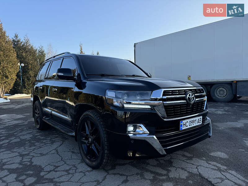 Внедорожник / Кроссовер Toyota Land Cruiser 2012 в Яворове