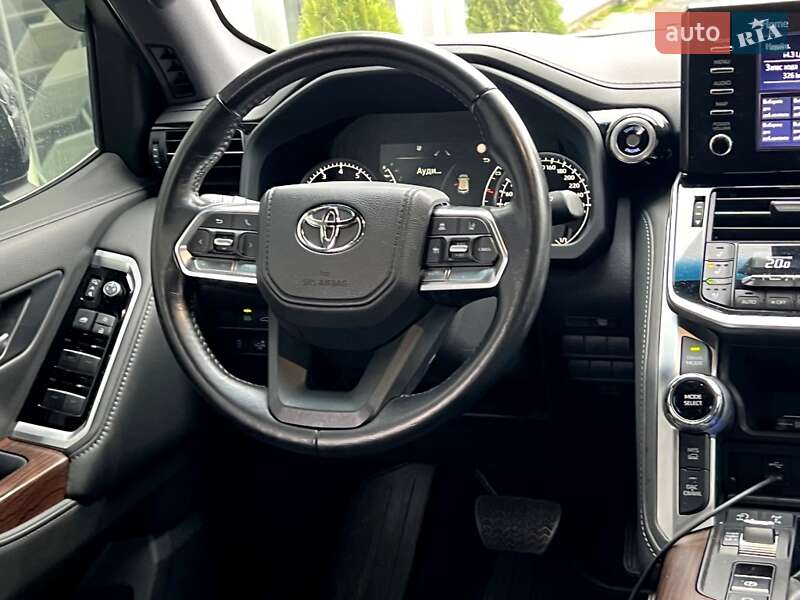 Позашляховик / Кросовер Toyota Land Cruiser 2021 в Києві