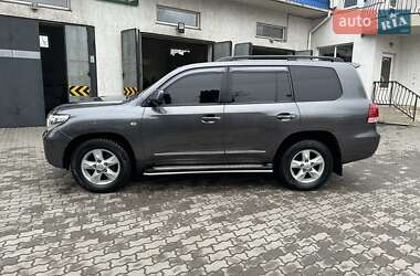 Внедорожник / Кроссовер Toyota Land Cruiser 2008 в 