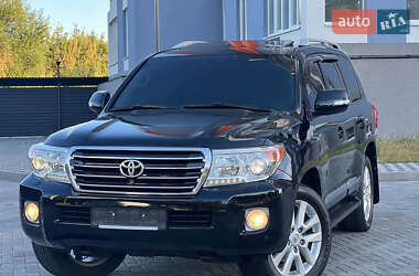Внедорожник / Кроссовер Toyota Land Cruiser 2013 в 