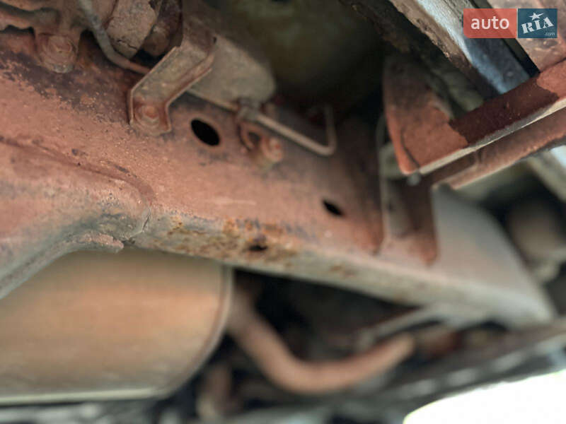 Позашляховик / Кросовер Toyota Land Cruiser 2000 в Херсоні