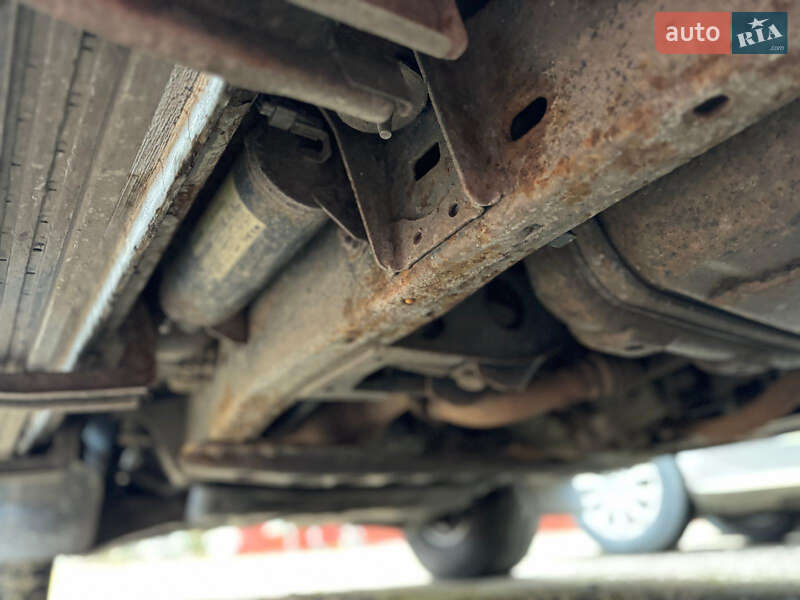 Позашляховик / Кросовер Toyota Land Cruiser 2000 в Херсоні